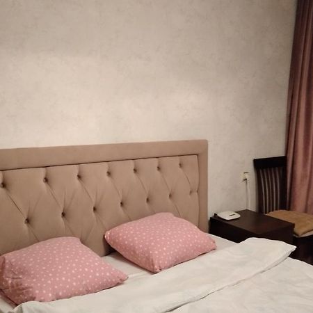 Apartment On Dacia Chişinău Esterno foto